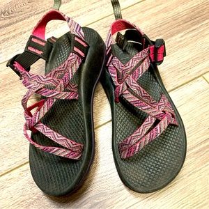 COPY - Kids girls Chaco double strappy pink gray purple EcoTread Sandals Size 2…